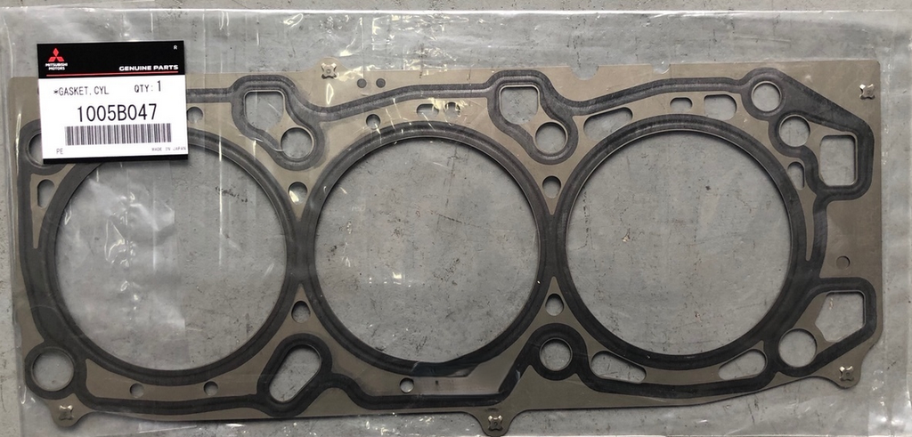 جوان سلندر باجيرو 07-018 3800 يمين اصلى