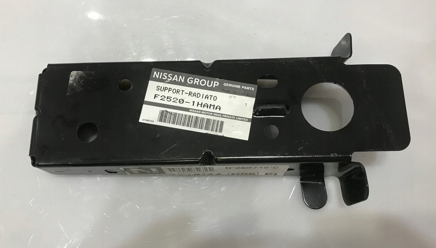 ركبة صدر علويه يمين صنى013-020 اصلى