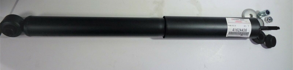 مساعد خلفى باجيرو01-018 اصلى