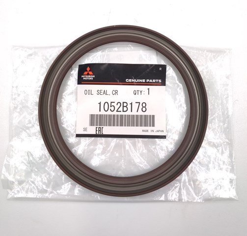 اويل سيل كرنك خلفي باجيرو اصلى