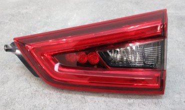 [OEM0916] فانوس خلفى يمين داخلى قشقاى019 اصلى
