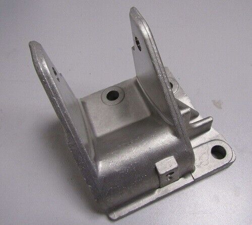 [OEM0800] قاعدة موتور خلفى لتثبيت القاعدة الجمل لانسر بومة اصلى