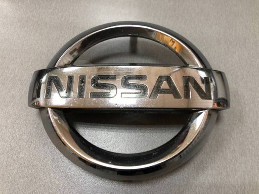 [OEM1388] علامه نيسان بيك اب YD25 اصلى